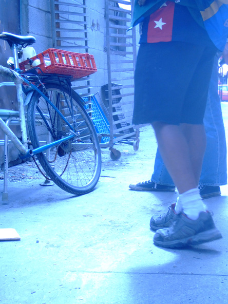 bikealleyE.jpg