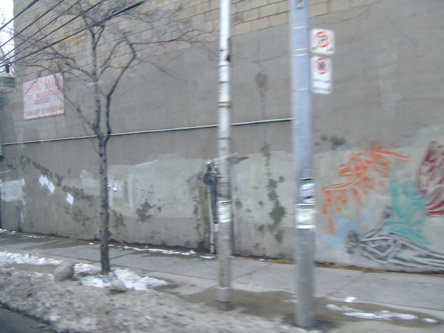 queengraffiti.jpg